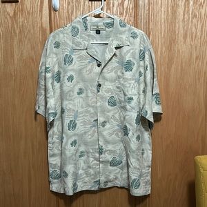 Tommy Bahama men’s 100% Silk shirt